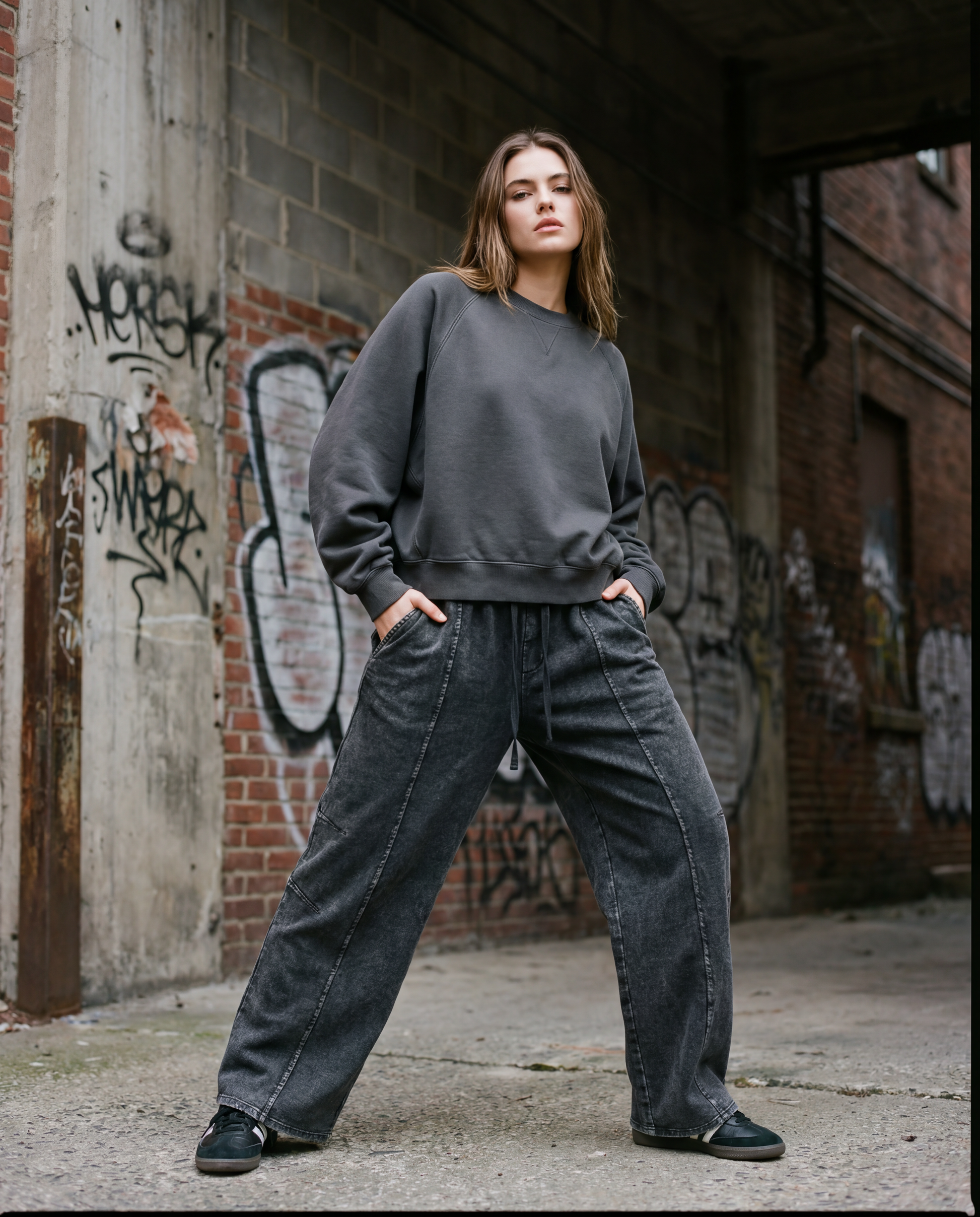 Essential Heavyweight Dolman Sleeve Boxy Sweatshirt